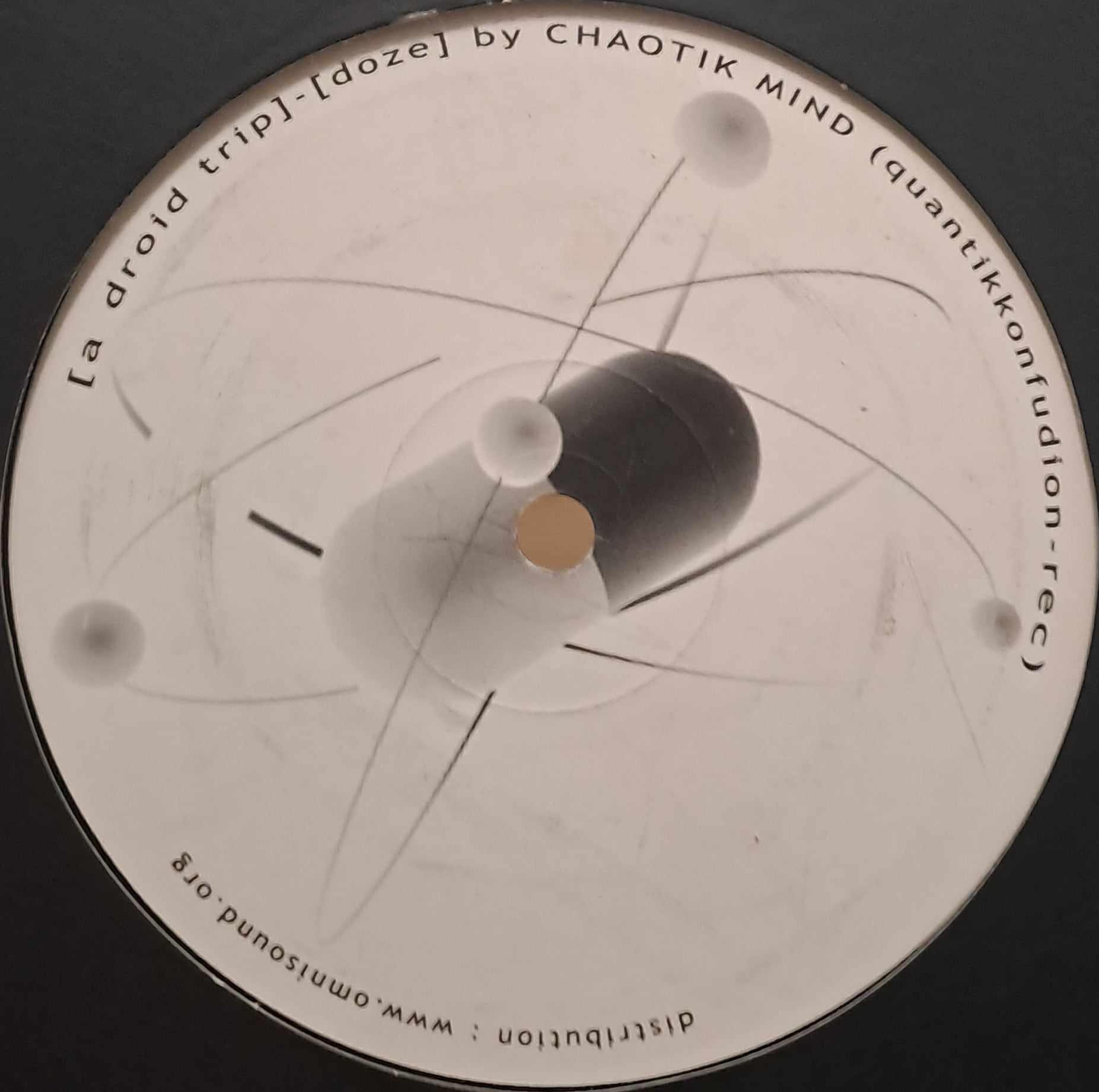 CAPSULE VS QUANTIK - vinyle freetekno
